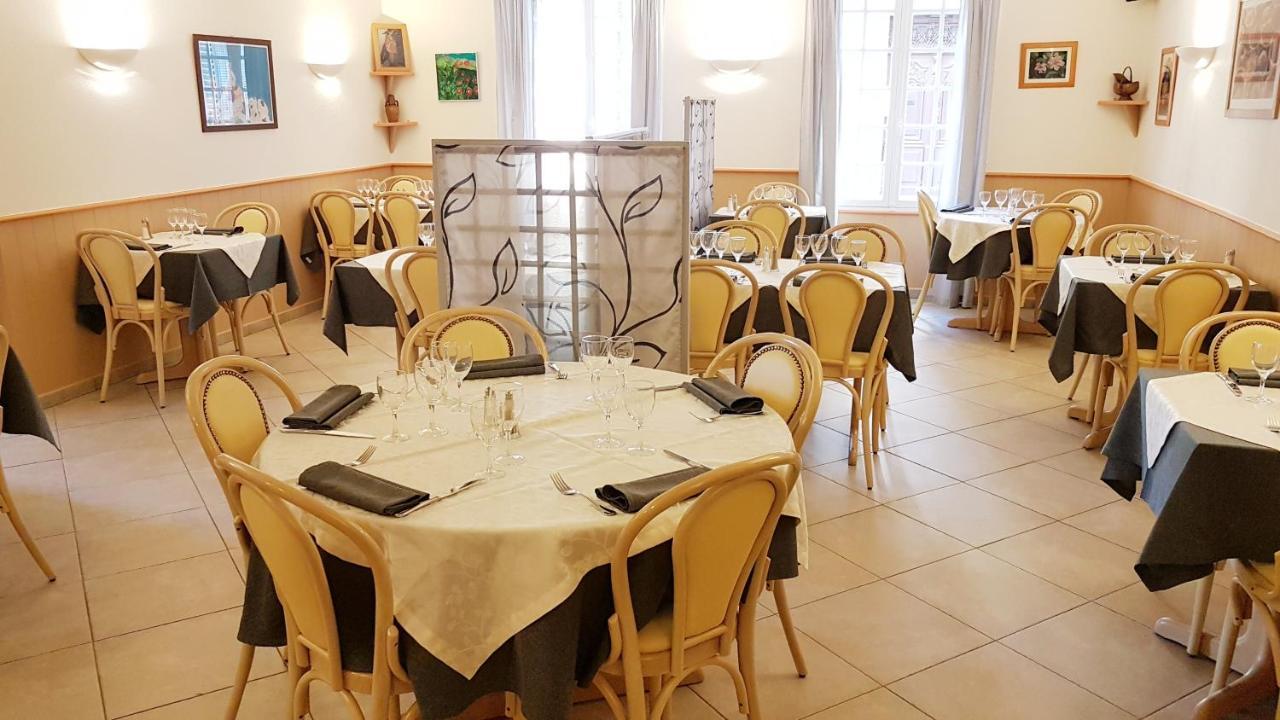 Hotel Restaurant Le Provence Brignoles Exterior photo